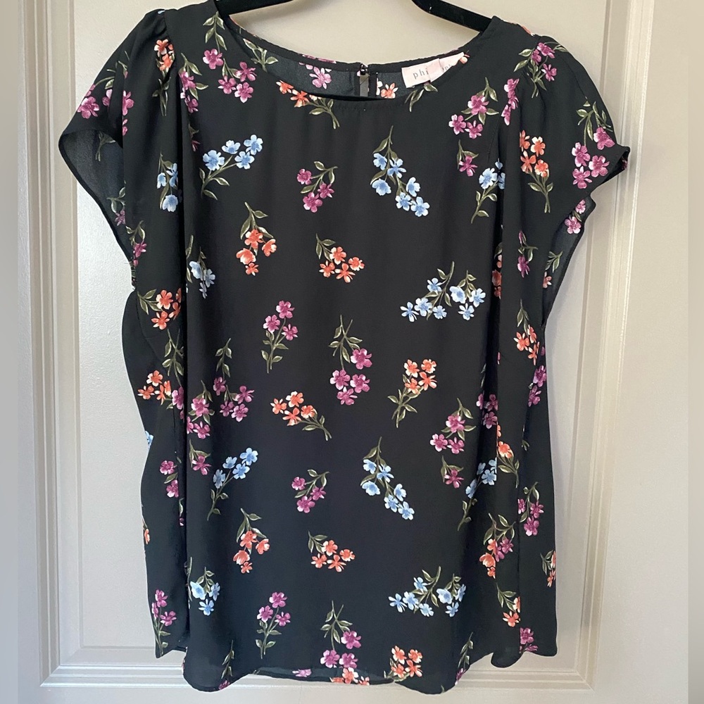 Philosophy Floral Flutter Sleeve Top
